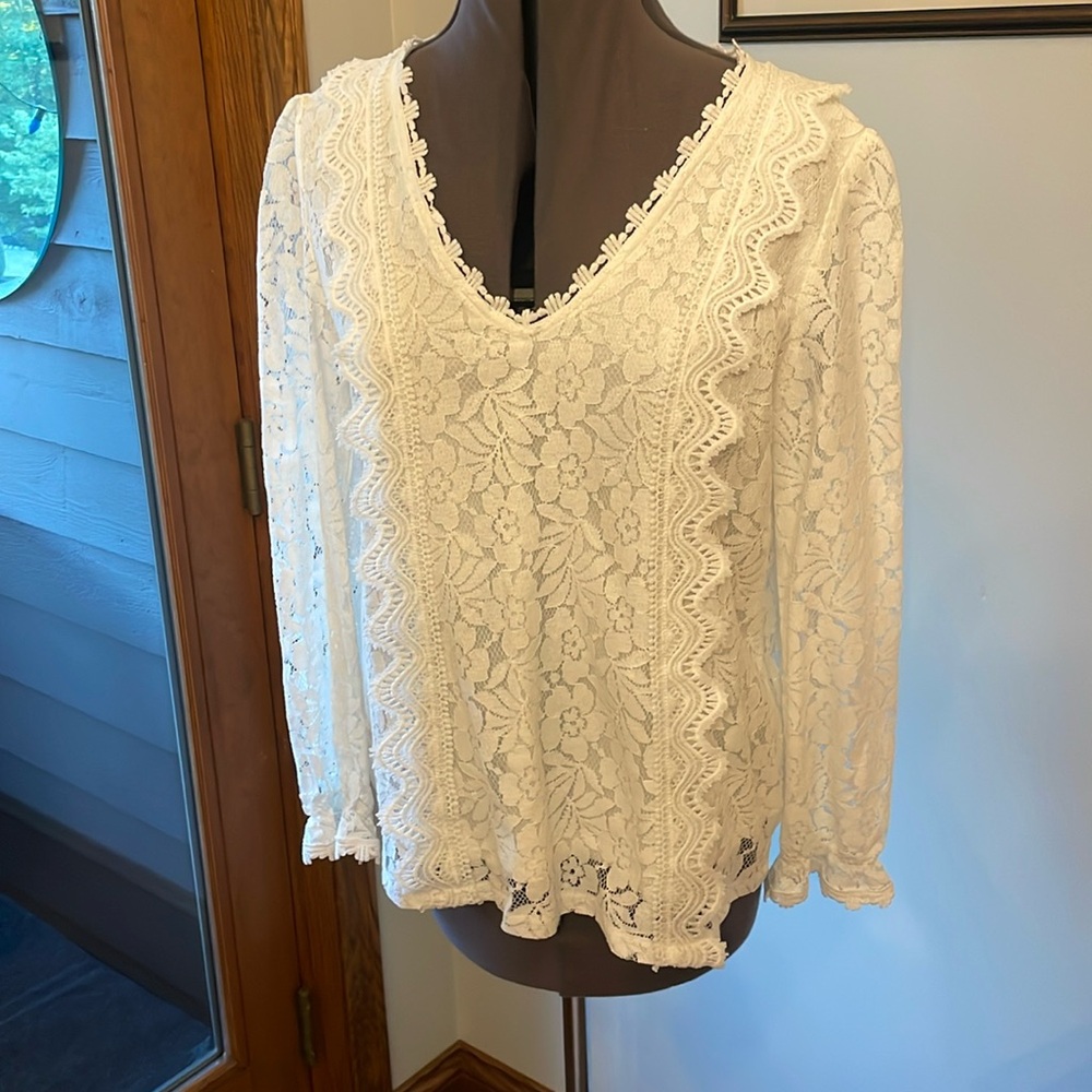 No Name Off White Lined Lace Top Size M